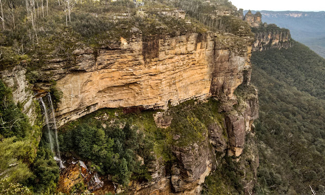  travel, waterfall
